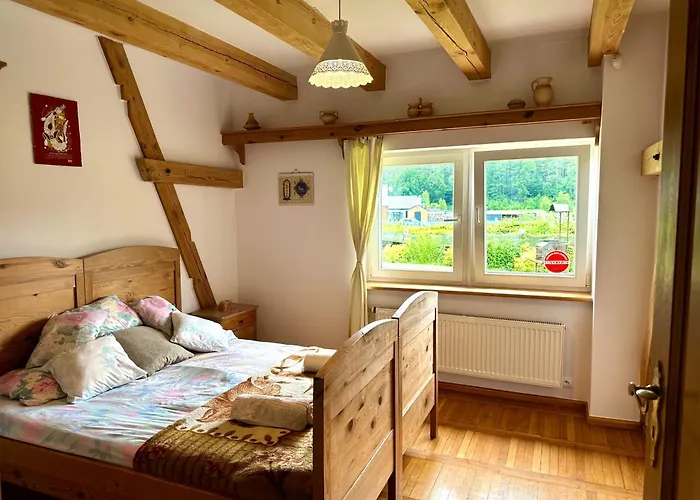 Dworek Nad Jeziorem Z Prywatną Plażą *